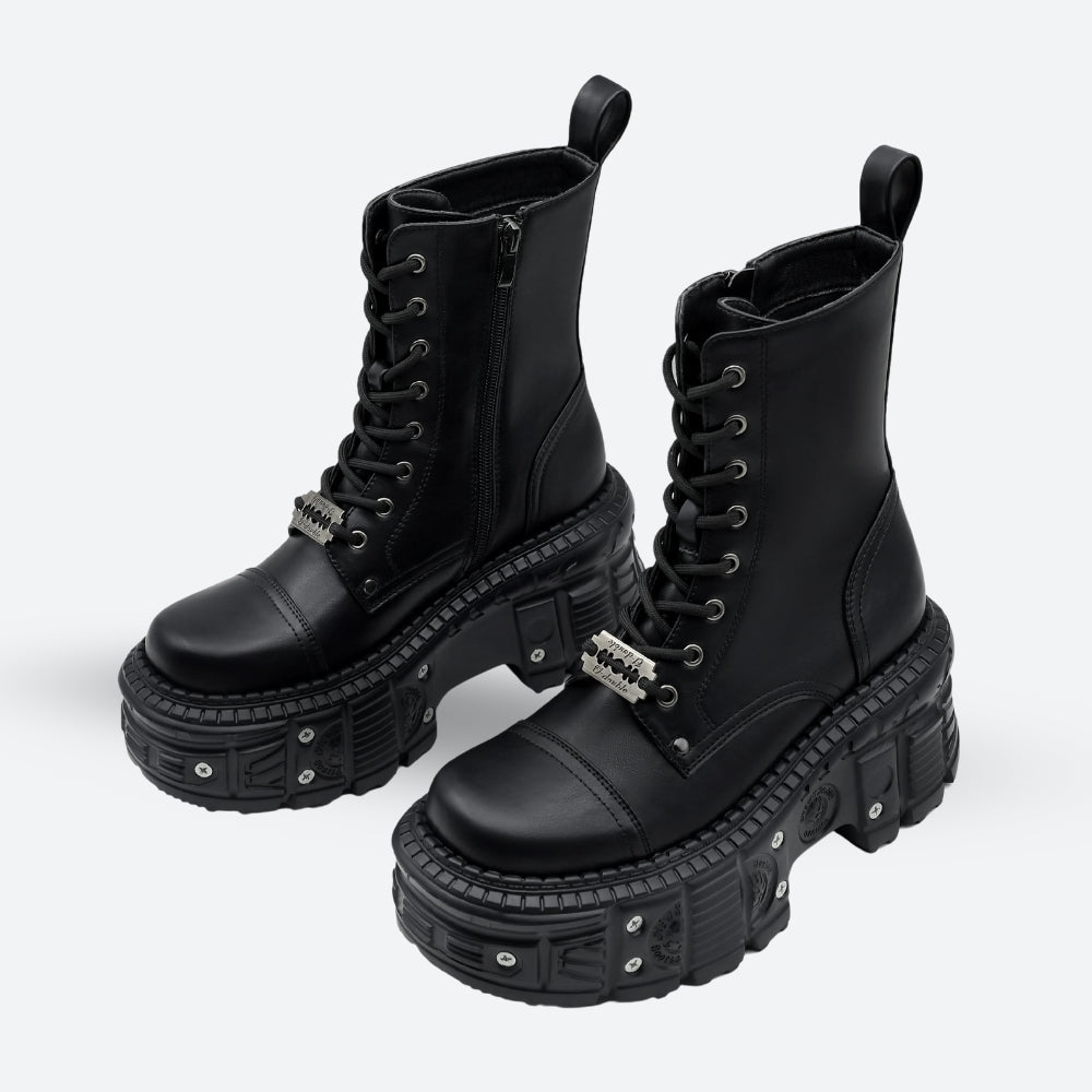 Grunge Ankle Boots - Image 4