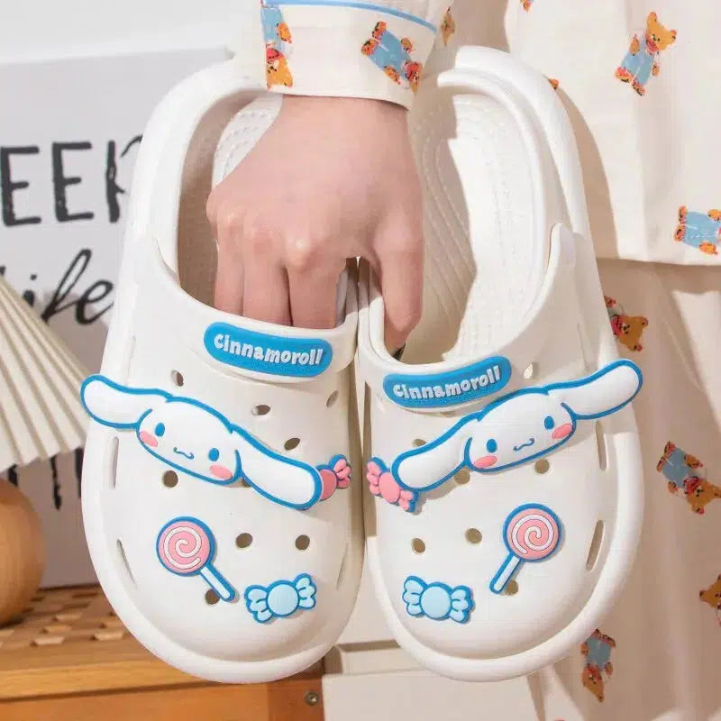 Hello Kitty Slippers - Image 3