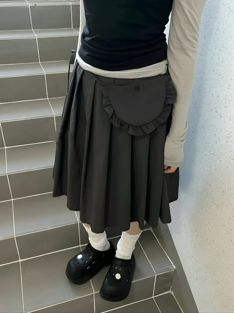 Y2K Pleated Pocket Midi Skirt - Image 6